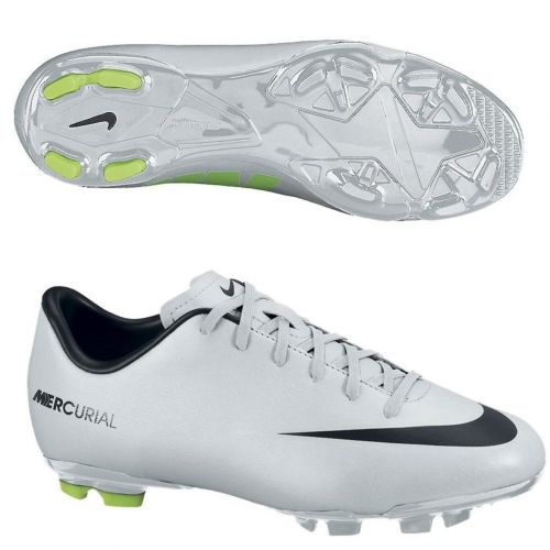 BUTY NIKE JR MERCUR VICTORY IV FG 555631 003 MTLC PLATINUM/BLACK-ELCTRC