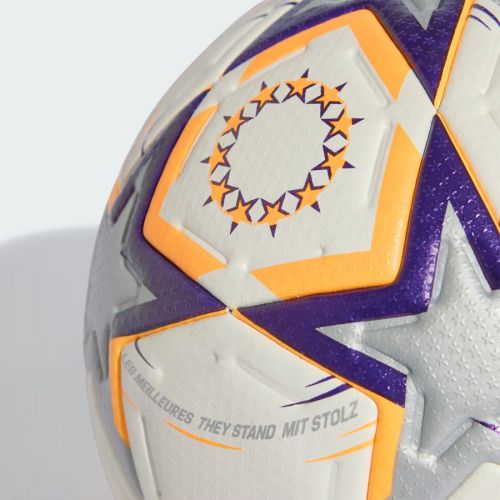 Piłka adidas WUCL Pro KE5141