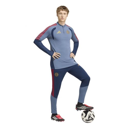 Bluza adidas FC Bayern DNA Training Top KF1037