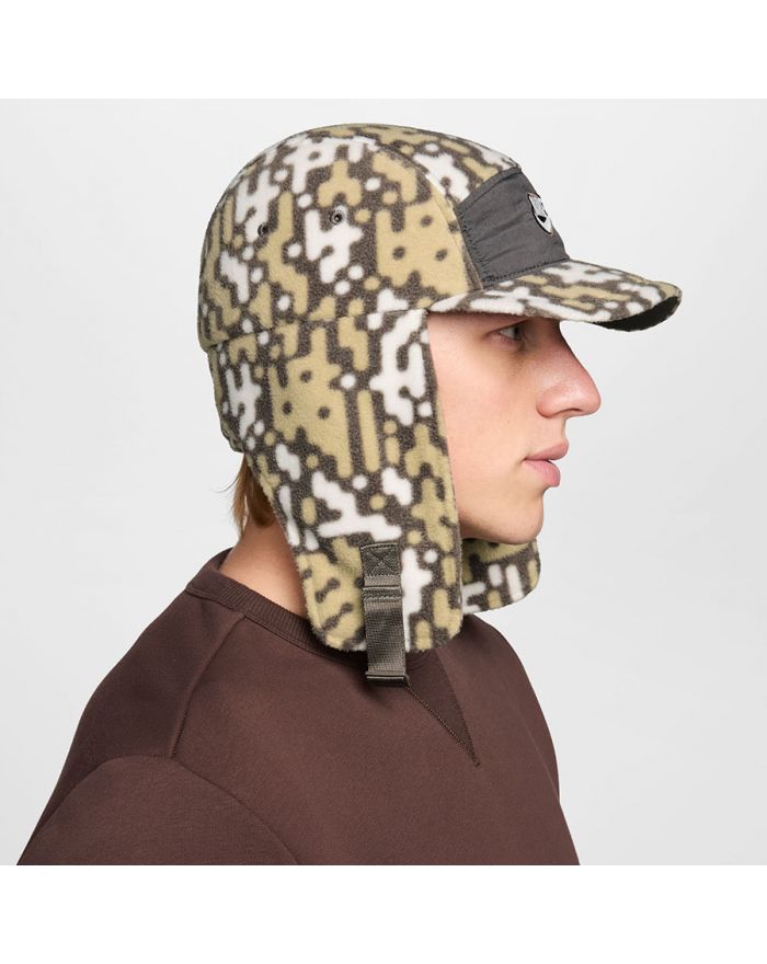 Czapka Nike Fly HQ0362-289