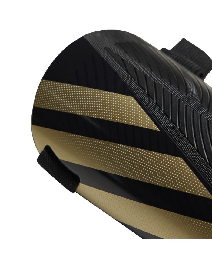 Nagolenniki piłkarskie adidas TIRO SG MTC IP3997