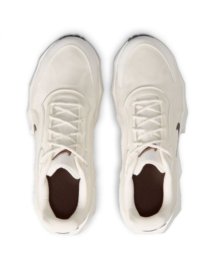 Buty Nike Aura Edge HQ7025-105