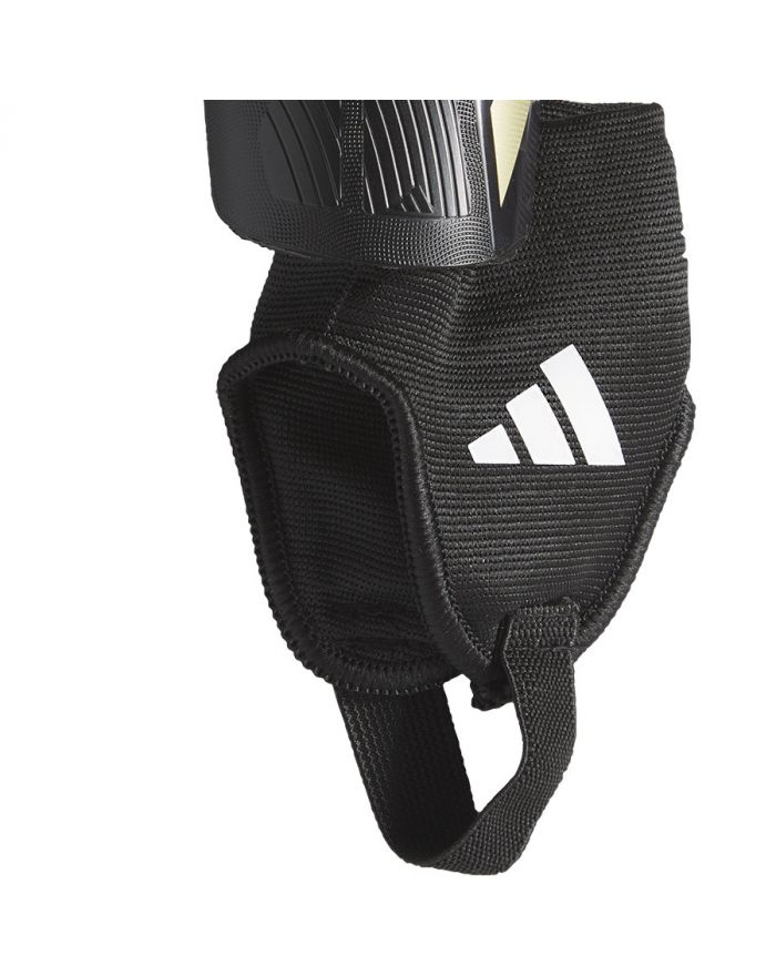 Nagolenniki piłkarskie adidas TIRO SG MTC Jr IP3996