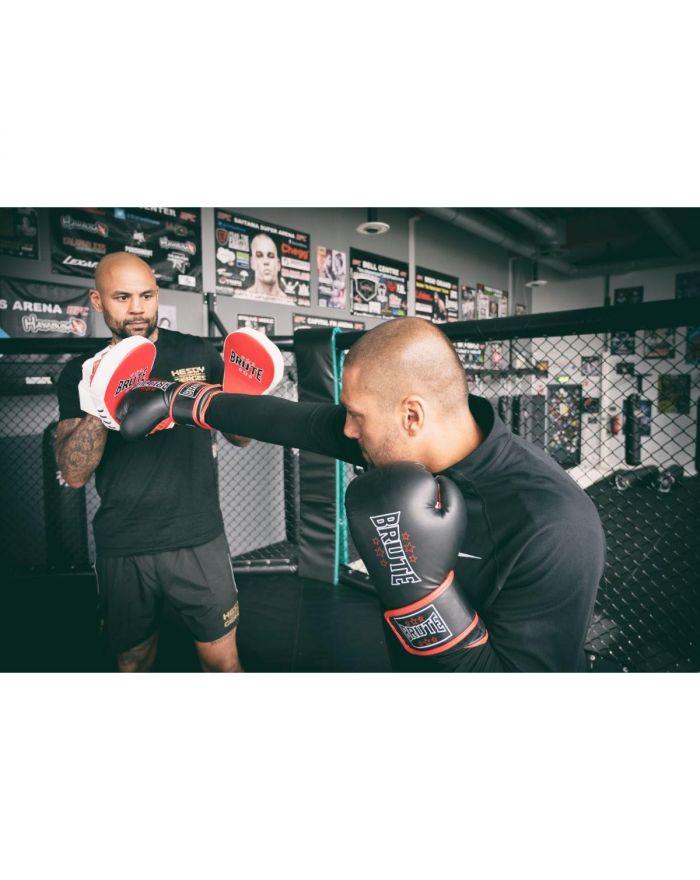 RĘKAWICE BOKSERSKIE BRUTE ACTIVE R.10OZ