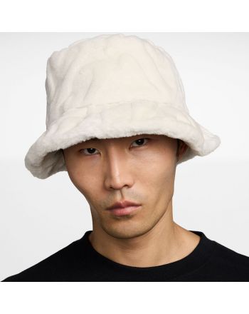 Kapelusz Nike APEX ocieplany HF7194-030